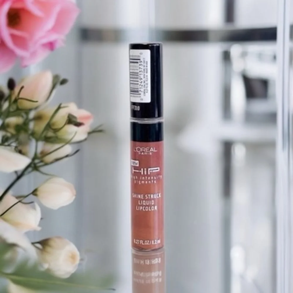 L'OREAL HIP Shine Struck Liquid Lipstick Lip Gloss 862 HARMLESS New